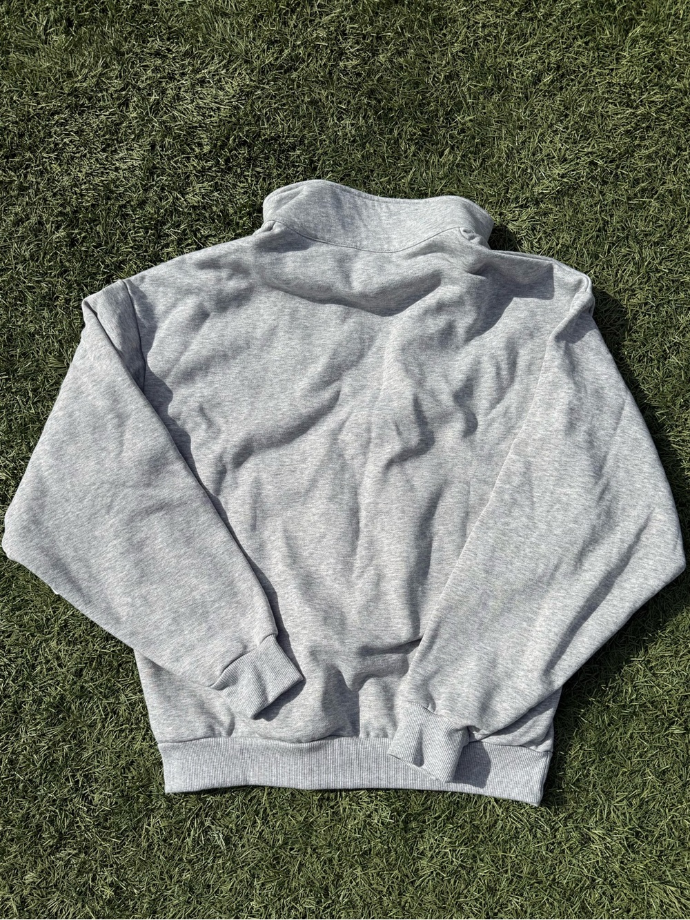 ✨ Alo Yoga Accolade 1/4 Zip Pullover in Heather Grey - Picture 8 of 8
